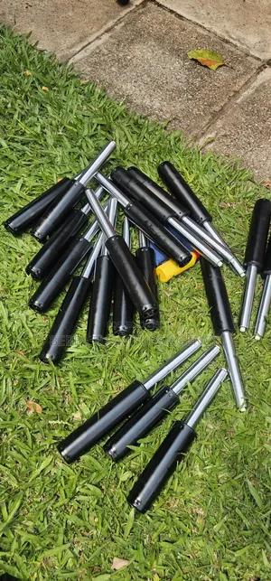 Office Chair Gas Lift Repair Service