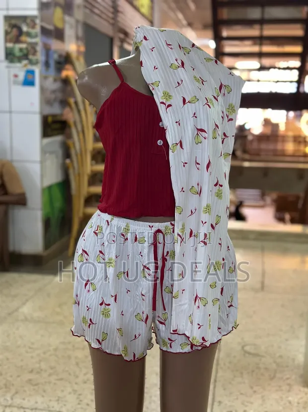 Women's 3-Piece Floral Sleepwear Set - Medium - 1