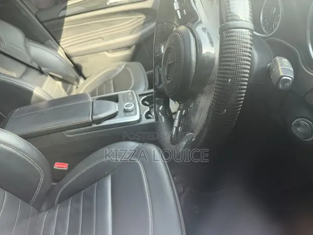 Mercedes-Benz M Class 2014 Silver Bluetec Diesel - 1