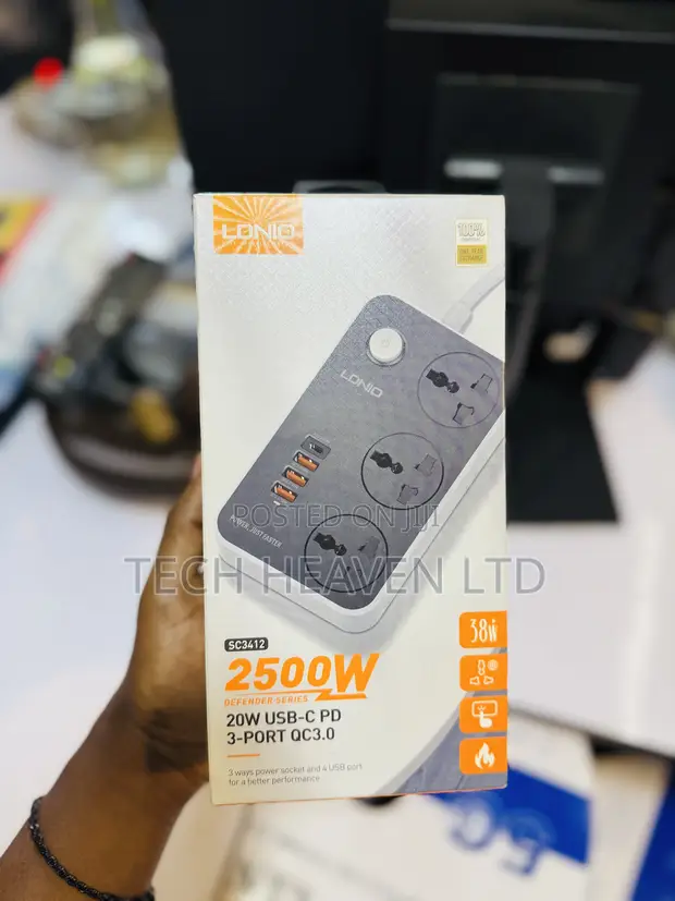 Ldnio SC3412 Power Socket with 3 Outlets & 4 USB Ports - 1