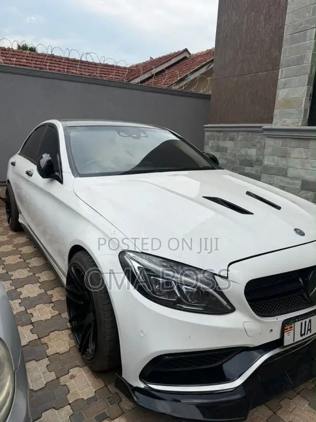 Mercedes-Benz C200 2017 White - 1