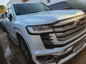 2023 Toyota Land Cruiser 76 Series ZX