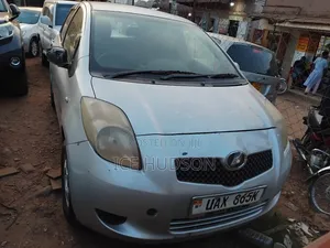 Toyota Vitz 2009