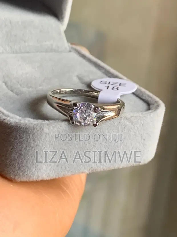 Classic Solitaire Engagement Ring - Silver-Plated - 1