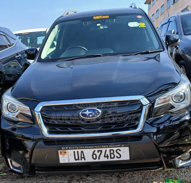 Subaru Forester 2017 Black - 1