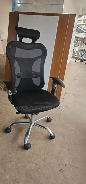 Adjustable Refurbished High Back Office Chair
