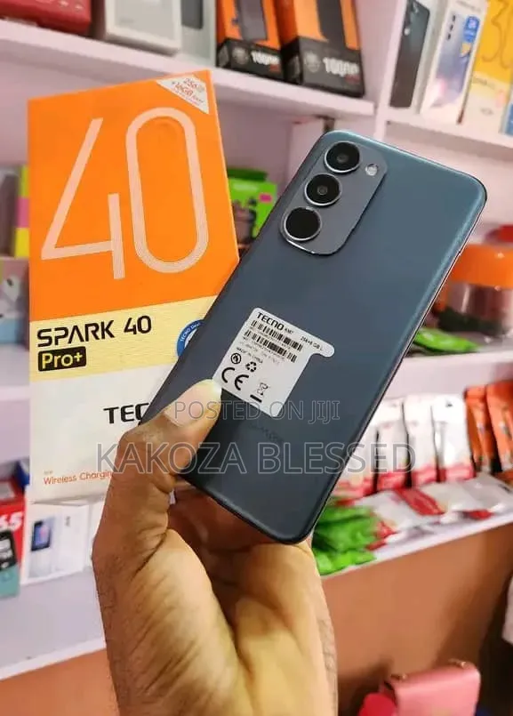 New Tecno Spark 40 Pro+ 256GB Black - 1
