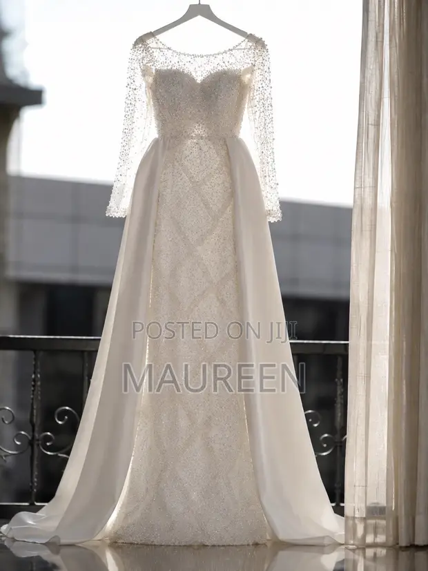 Elegant White Beaded Bridal Gown with Veil & Satin Skirt - 1