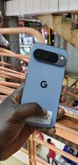 Google Pixel 10 Pro XL 256GB Blue - 1