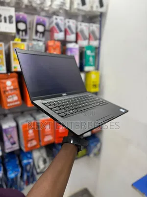 Dell Latitude 7390 Laptop