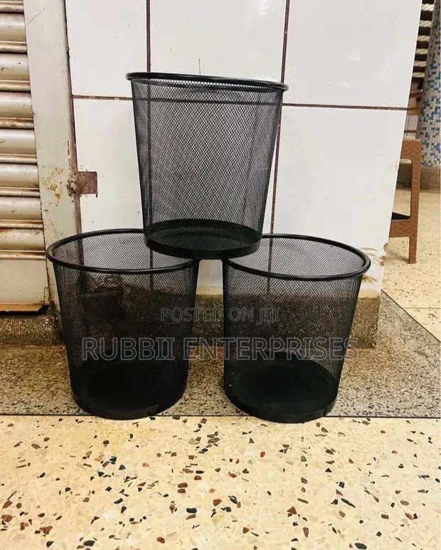 Black Metal Wire Mesh Waste Bin - 1