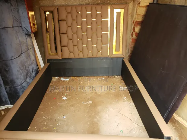 5x6 Leather Puzzle Bed - Brown - 1