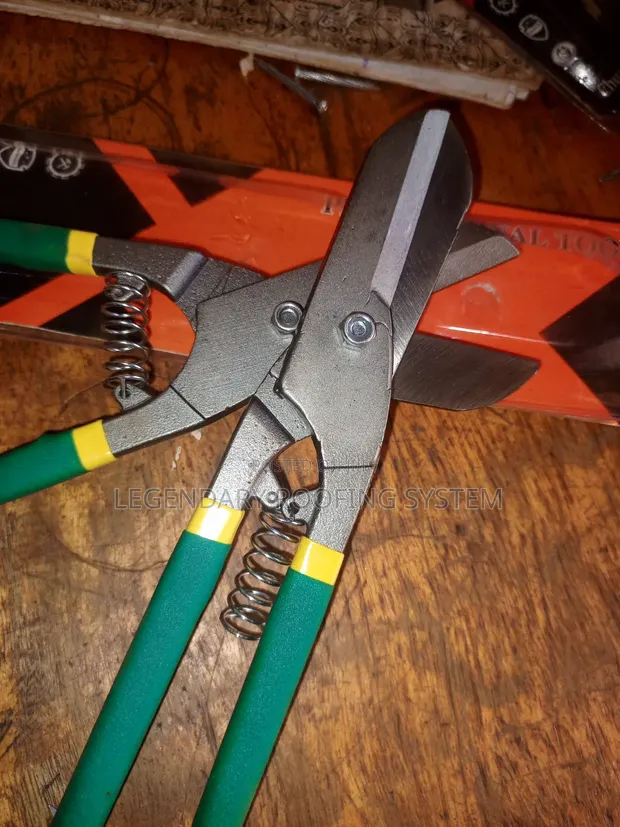 Ironsheet Cutter - Brand New - 1