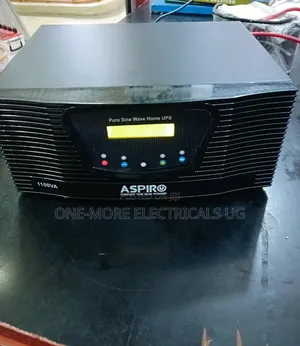 Pure Sine Wave Inverter Charger 1100VA/12V