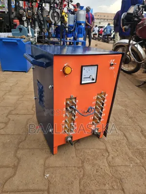 Durable Hybrid Inverter Battery Charger