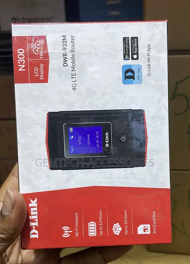 D-Link DWR-932M 4G LTE Mobile Router (MiFi) - 1