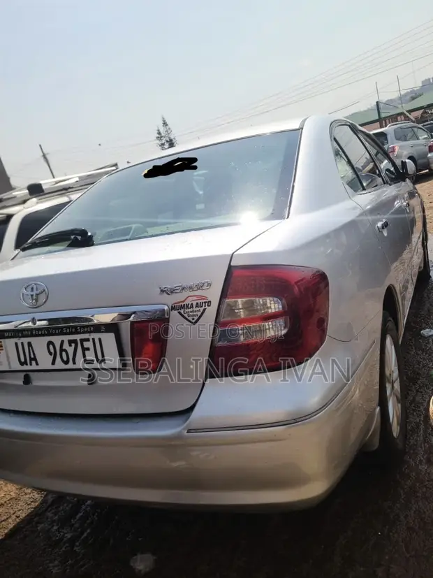 Toyota Premio 2006 Silver - 1