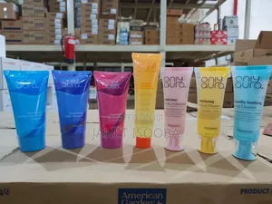 Aura Facial Cleanser