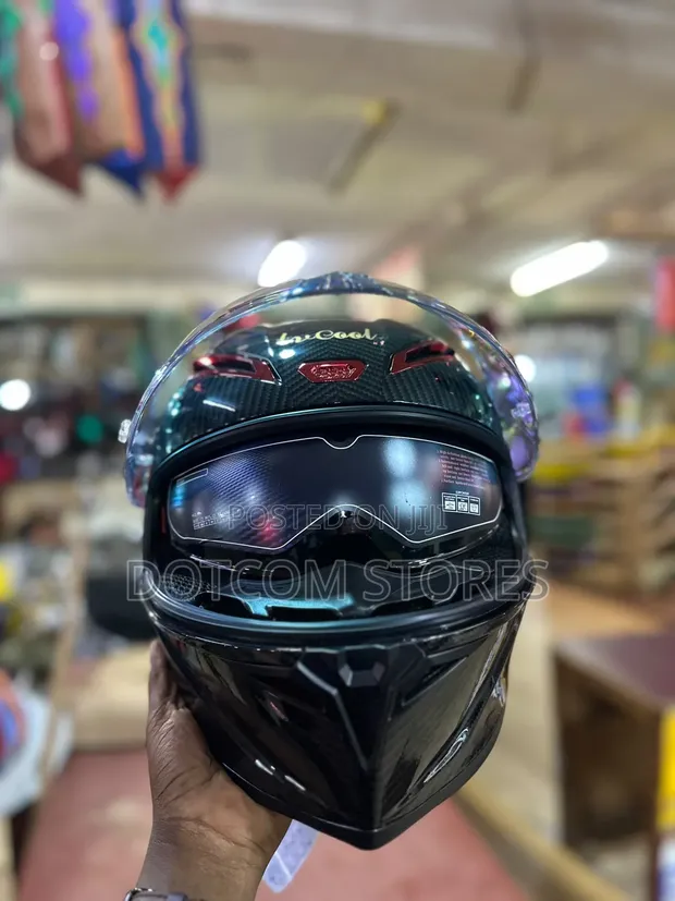LVcool Carbon-Fiber Full-Face Motorcycle Helmet - 1