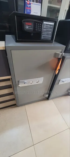 American Safety Heavy-Duty Cash Box Safe