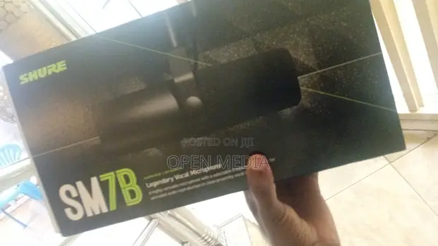 Original Shure SM7B Microphone - 1