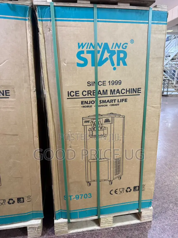 Winningstar Commercial Soft Ice Cream Machine BQLJ-461 - 1