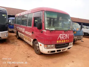 Toyota Coaster 2017