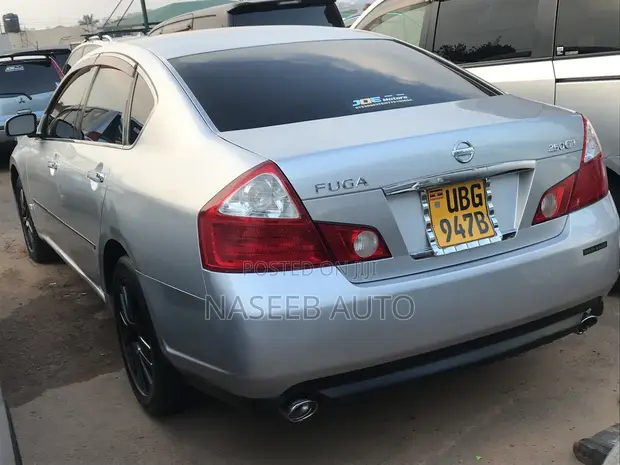 Nissan Fuga 2007 Silver - 1