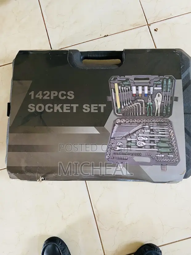 Tool Box 144 Pieces - 1