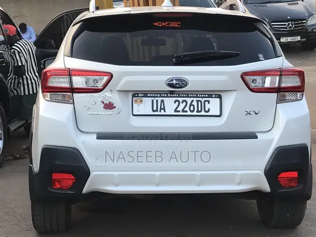 Subaru XV 2017 White - 1