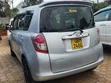 Toyota Ractis 2009 Silver - 4