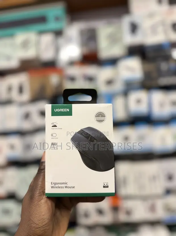 UGREEN Ergonomic Wireless Mouse MU006 - 1