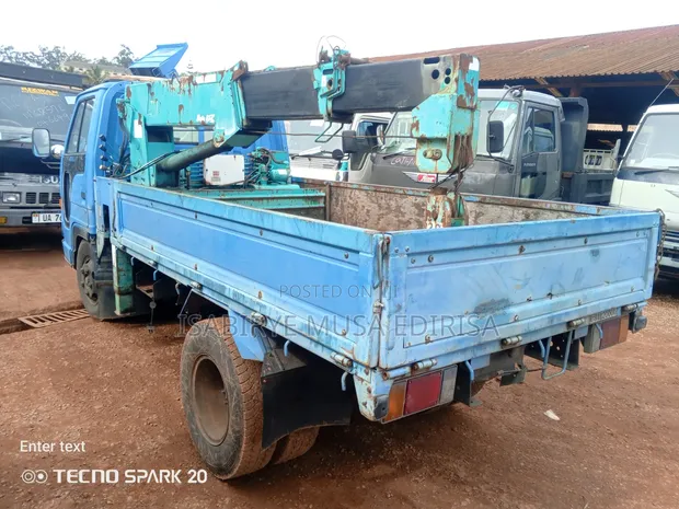 Isuzu Crane Truck 4BE1 Engine - 1