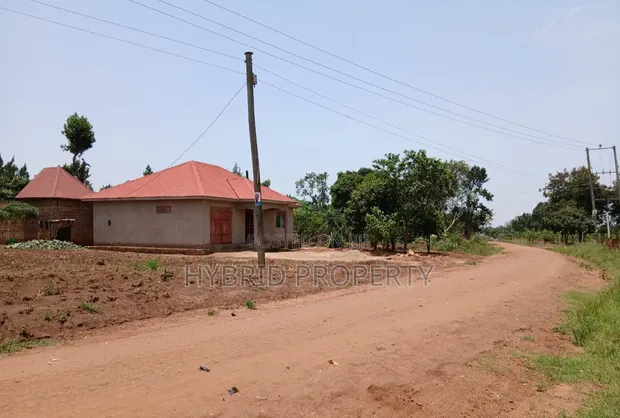 2 Commercial Plots for Sale in Busiika, Gayaza Road - 1