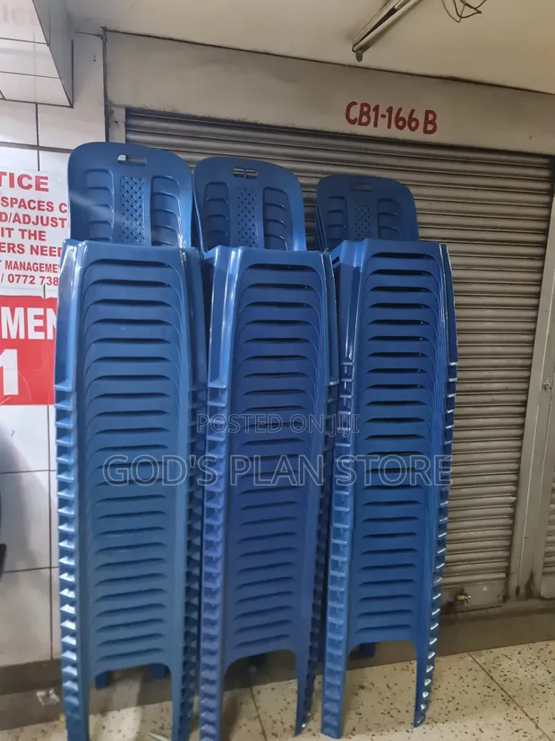 Layisi Plastic Chairs for Indoor/Outdoor Bars & Churches - 1