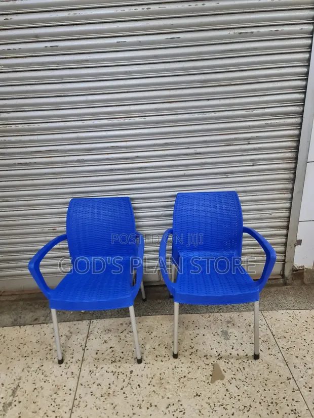 4-Leg Standard Plastic Chairs (Brand New) - 1