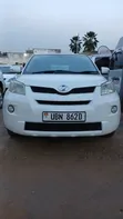 Toyota IST 2010 White - 1