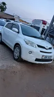 Toyota IST 2010 White - 2
