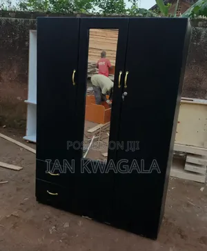 3-Door Fitted Wardrobe