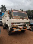 Isuzu Heavy-Duty Truck 2004 White - 2