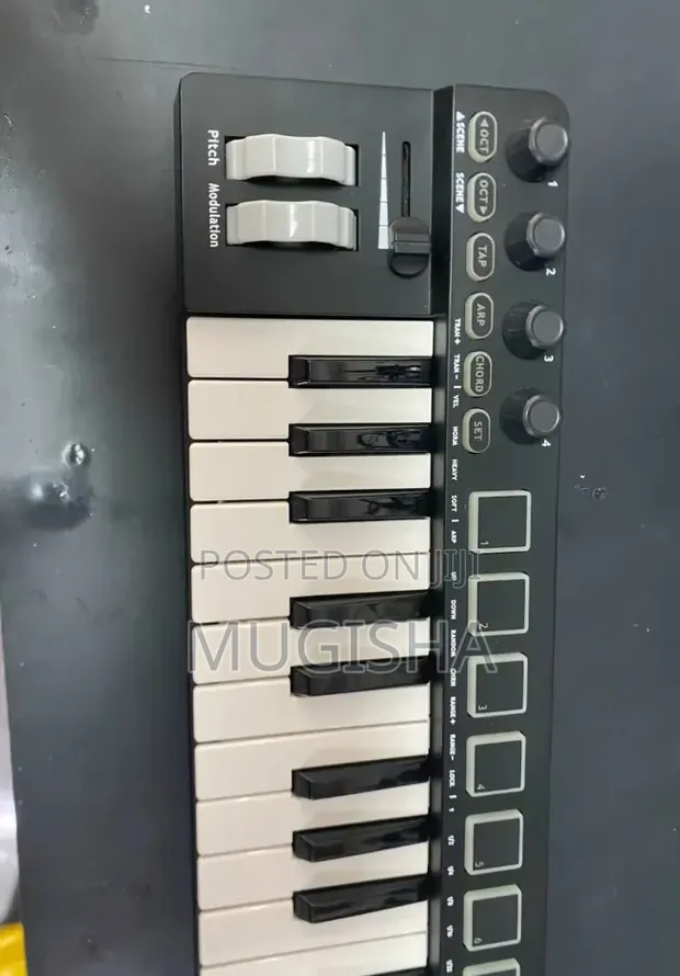 Midiplus MiniControl 32-Key MIDI Keyboard - 1