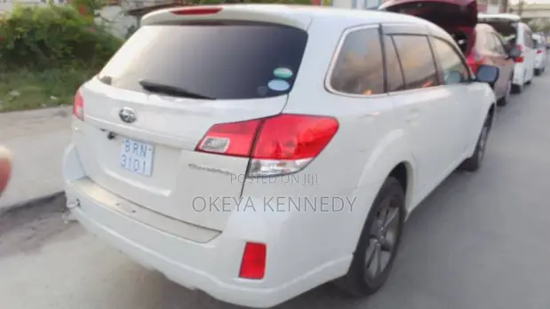 Subaru Outback 2012 - 1