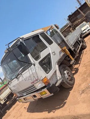 Fuso Fighter Crane Truck