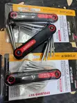 R'deer 8-in-1 Folding Screwdriver Set - 2