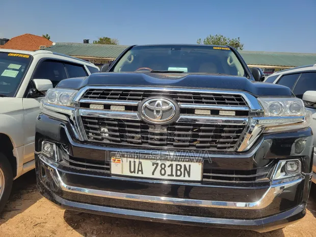 Toyota Land Cruiser 4.5 V8 GX-R 2015 Black - 1