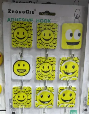 ZhongQiu Self-Adhesive Smiley Face Wall Hooks