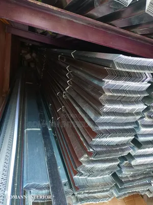 Gypsum Wall Angle / Angle Line