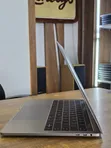Apple MacBook Pro 2019 13" - i5, 8GB RAM, 256GB SSD - 4