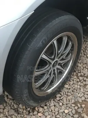 Toyota Harrier 2011 Silver