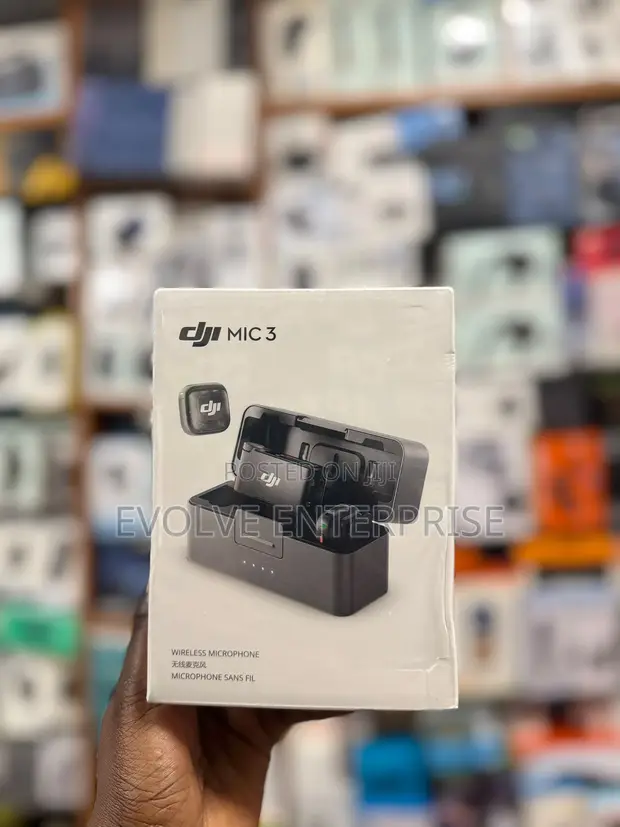 DJI Mic 3 Wireless Lavalier Mic Kit (1TX/1RX or 2TX/1RX) - 1